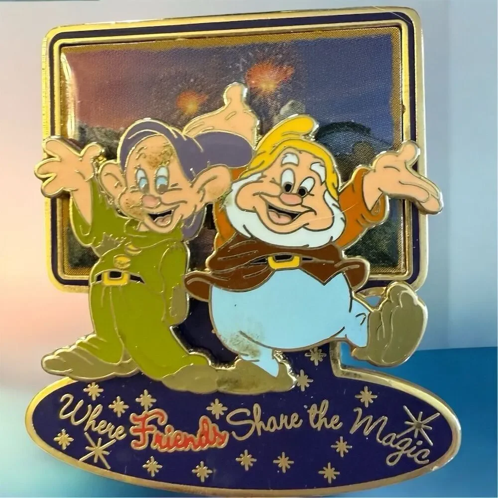 Vintage Disney 2003 Sorcerer Apprentice Mickey Lanyard Collectable Trading Pins